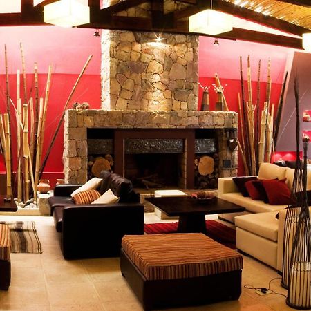 Posada Con Los Angeles ティルカラ エクステリア 写真