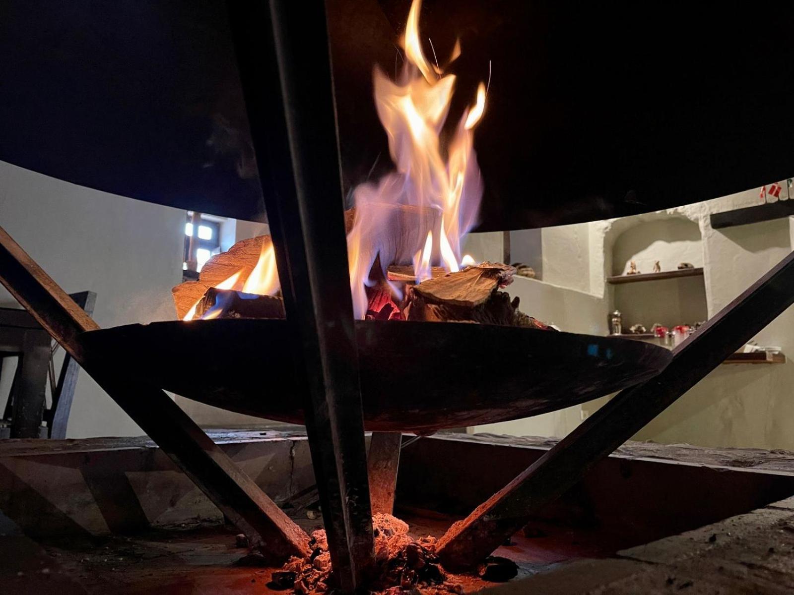 Posada Con Los Angeles ティルカラ エクステリア 写真
